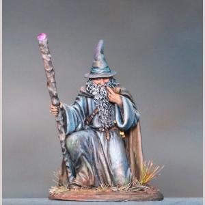 Kneeling Mage with Staff